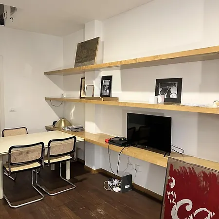 Your Studio @Porta Santo Stefano-3